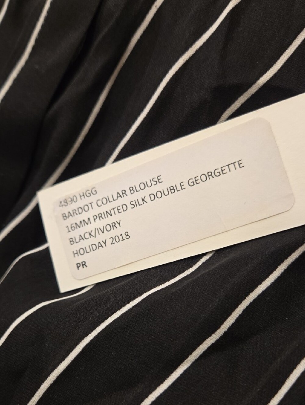 L'Agence Georgette Bardot Collar Silk Blouse - NWT - Picture 3 of 3